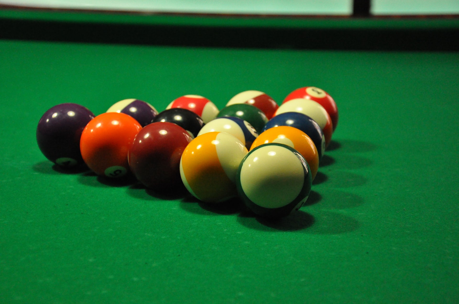 How to Set Pool Balls and Avoid the Common Mistakes that Most Players Make
